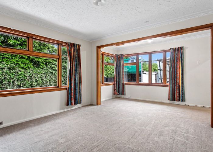  at 180 Main North Road, Redwood, Christchurch City, Canterbury