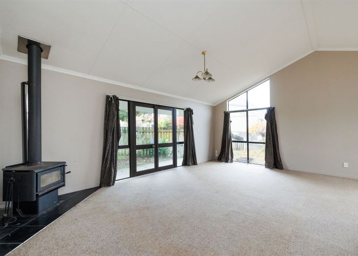  at 8 Coromandel Court, Roslyn, Palmerston North