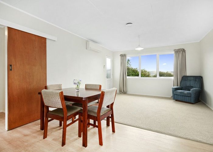  at 37A Colchester Crescent, Newlands, Wellington