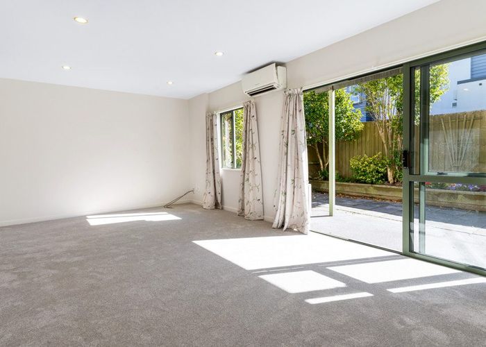  at 533A Barbadoes Street, Edgeware, Christchurch City, Canterbury