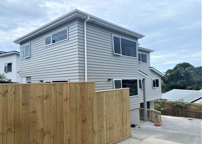  at 5A Varlene Terrace, Forrest Hill, Auckland