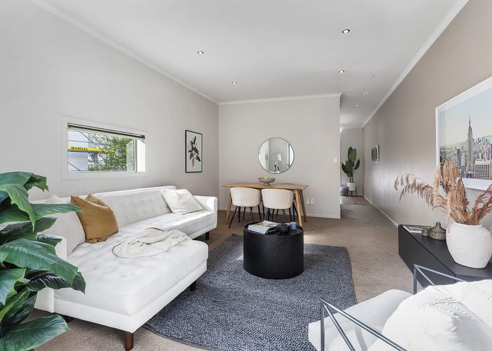  at 1/123 The Parade, Island Bay, Wellington