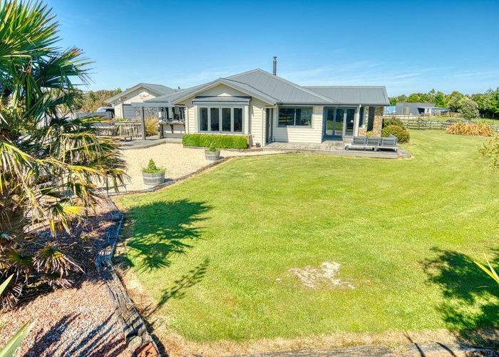  at 1/100 Keogans Road, Arahura Valley, Hokitika