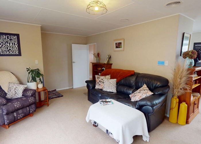  at 8 Custom Street, Ashhurst, Ashhurst