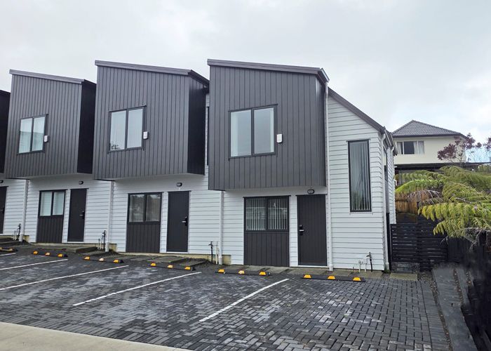  at 8/18 Kinross Street, Blockhouse Bay, Auckland City, Auckland