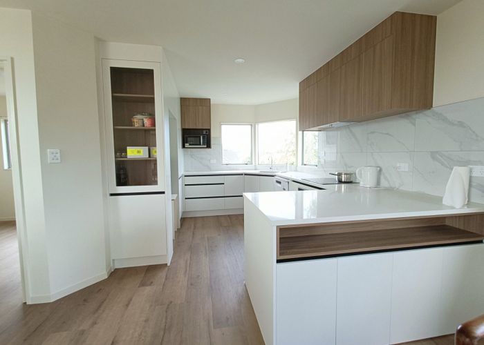  at 17 Bob Charles Drive, Golflands, Manukau City, Auckland