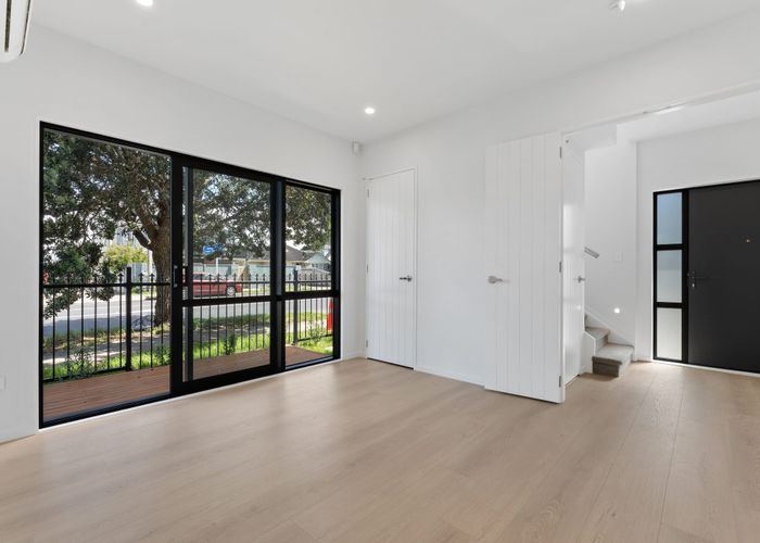  at 729A Massey Road, Mangere, Manukau City, Auckland