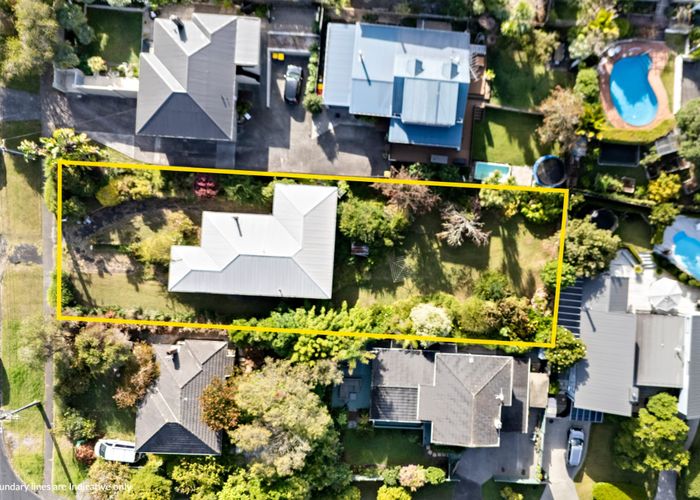  at 4 Inglis Street, Birkenhead, North Shore City, Auckland