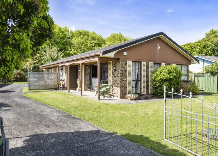  at 3 Kamulla Court, Conifer Grove, Papakura, Auckland