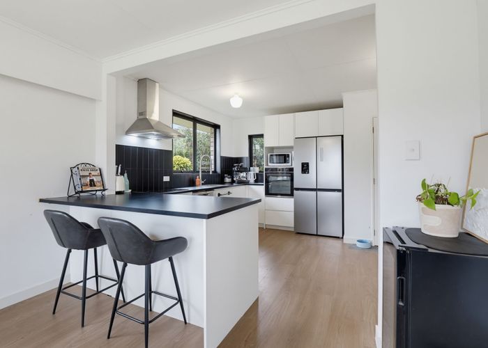  at 16 Cecil Place, Cloverlea, Palmerston North