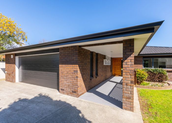  at 8 Cedar Drive, Paraparaumu Beach, Paraparaumu