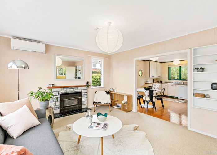  at 10 Ira Street, Mount Roskill, Auckland