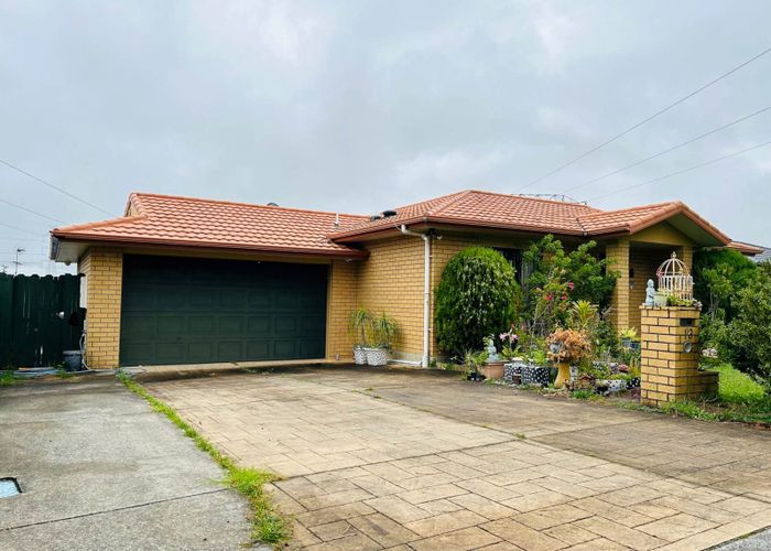  at 13 Eastland Road, Flat Bush, Auckland