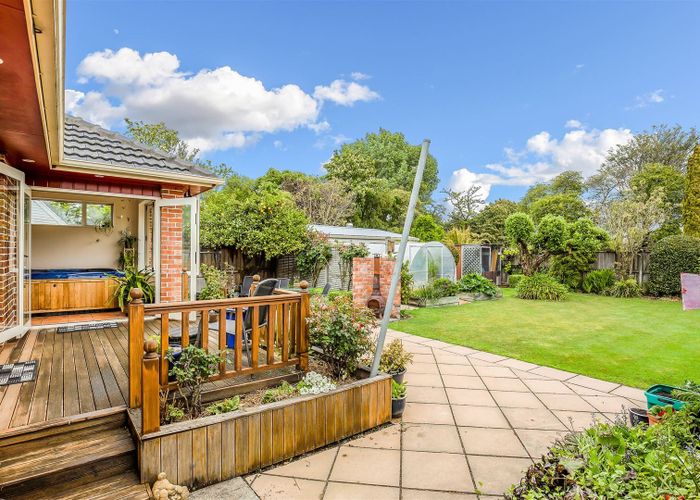  at 33 Balrudry Street, Avonhead, Christchurch City, Canterbury