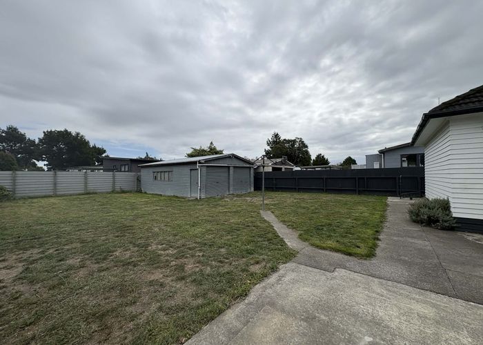  at 18 Exeter cres, Takaro, Palmerston North, Manawatu / Whanganui