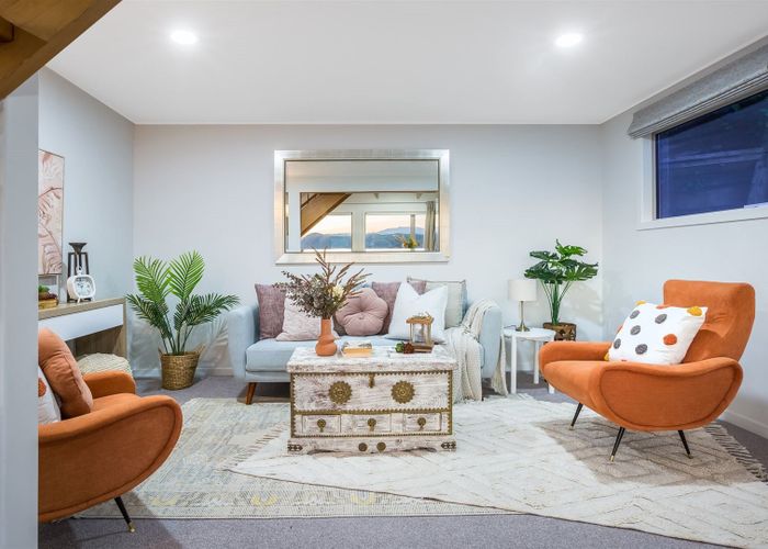  at 21 Moana Road, Plimmerton, Porirua