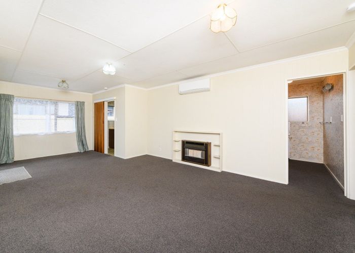  at 2 Bethel Court, Milson, Palmerston North