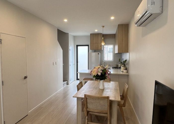  at 11 Treeline Lane, Flat Bush, Manukau City, Auckland