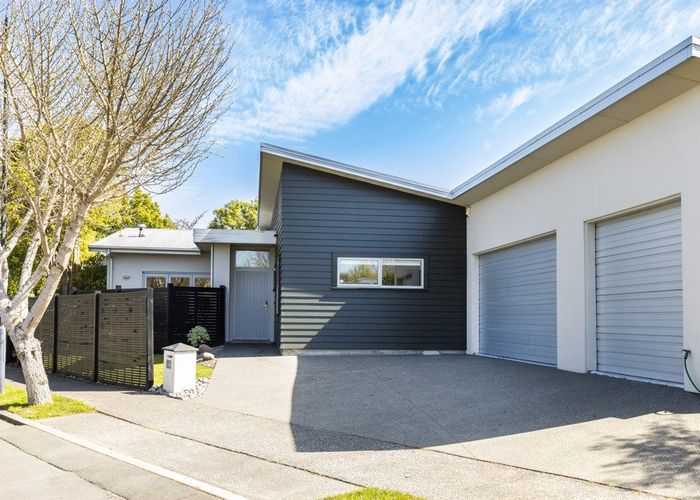  at 19 Parkside Crescent, Northwood, Christchurch