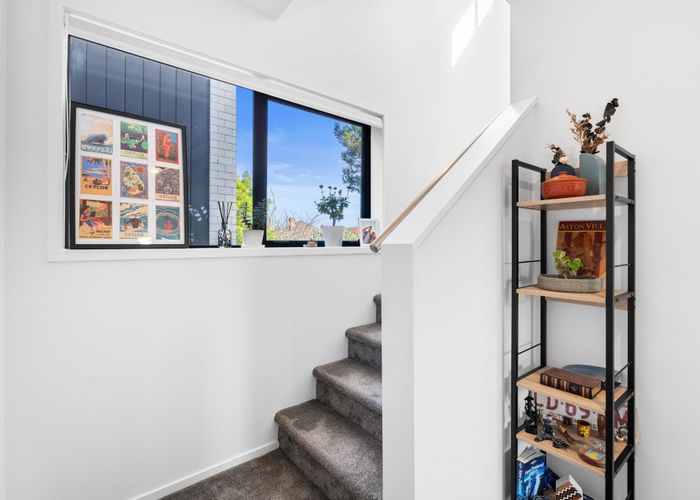  at 12/200 Carrington Road, Mount Albert, Auckland City, Auckland