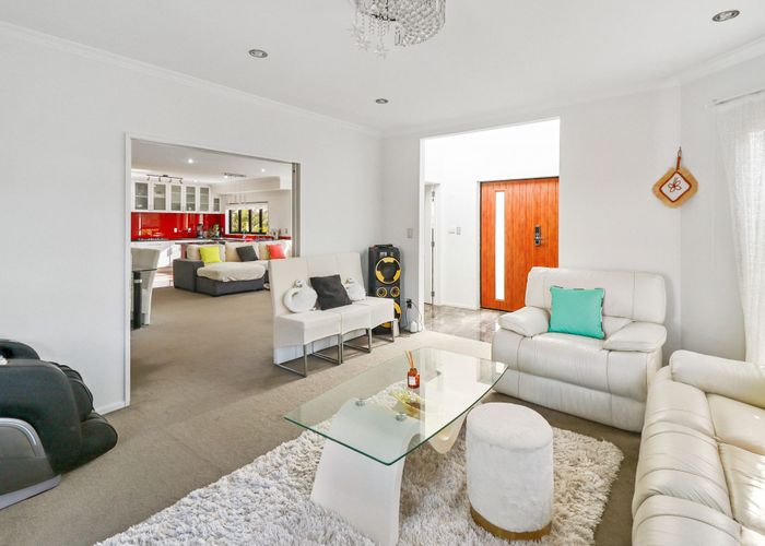  at 247 Hill Road, The Gardens, Manukau City, Auckland