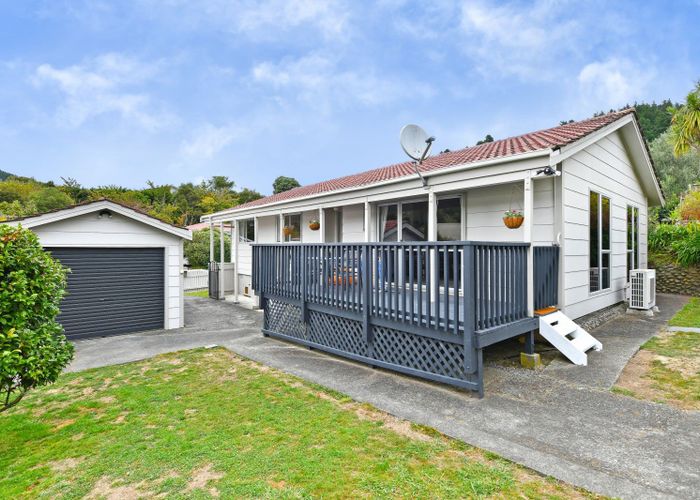  at 80 Field Street, Silverstream, Upper Hutt