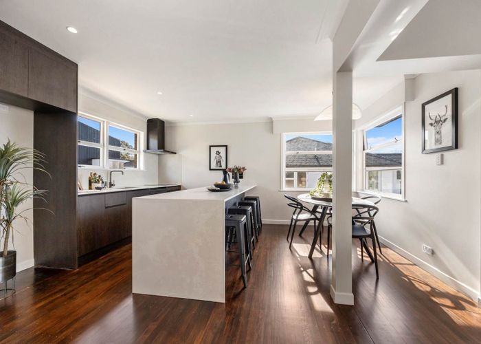 at 8 Kohanga Road, Mangere Bridge, Manukau City, Auckland