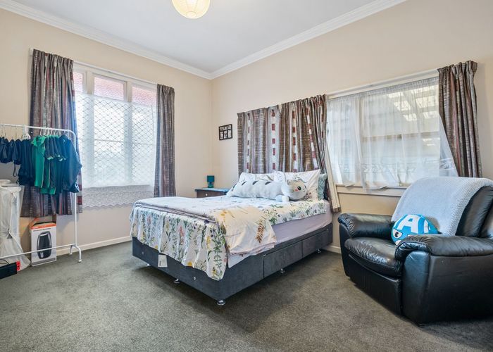  at 36 Hokonui Road, Otahuhu, Auckland