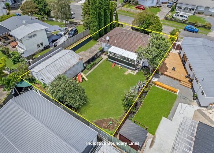  at 6 Burlington Place, Manurewa, Manukau City, Auckland