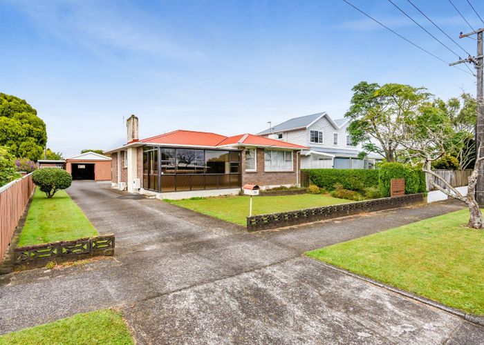  at 38 Cowling Road, Hurdon, New Plymouth