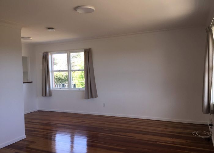  at 3/32 Thatcher Street, Mission Bay, Auckland