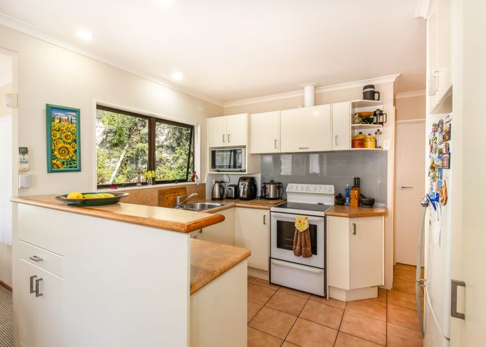  at 10 Karaka Road, Bluff Hill, Napier