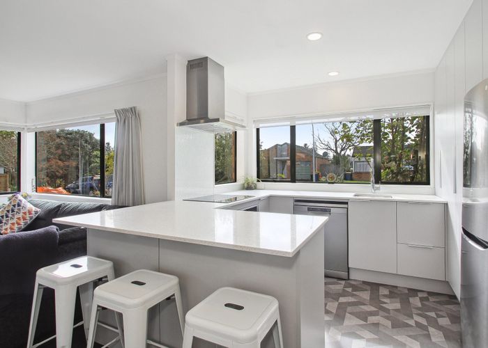  at 14 Kona Crescent, Henderson, Auckland