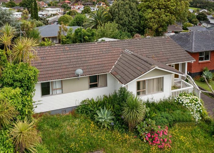  at Glendene, Waitakere City, Auckland