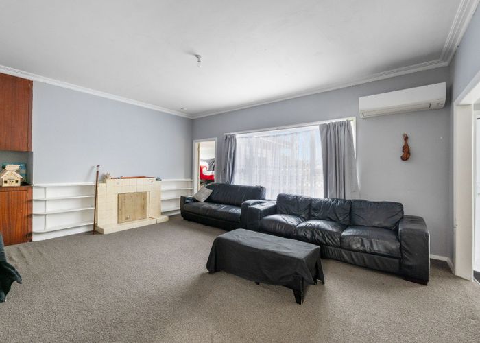  at 1 Caplen Street, Hawera