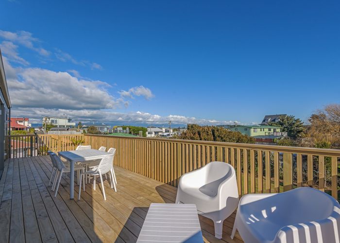  at 12 Roore Street, Foxton Beach, Horowhenua, Manawatu / Whanganui