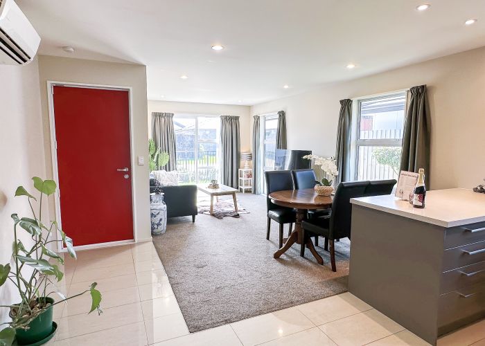  at 10 Capil Court, Halswell, Christchurch