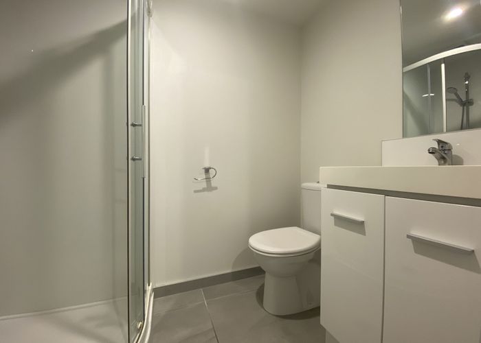  at 2b/70 Waltham Road, Waltham, Christchurch City, Canterbury