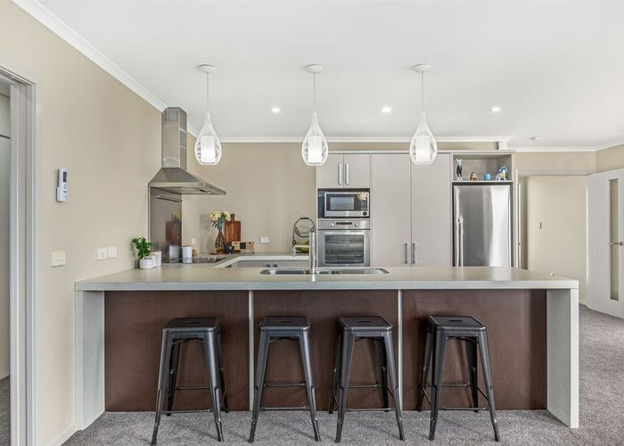  at 17 Tongariro Drive, Aotea, Porirua