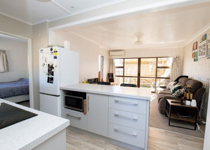  at 4/3 Paul Drive, Ngatea, Hauraki, Waikato