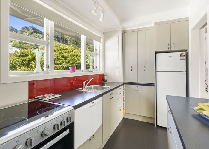 For sale 7/8 Naughton Terrace, Kilbirnie, Wellington, Wellington