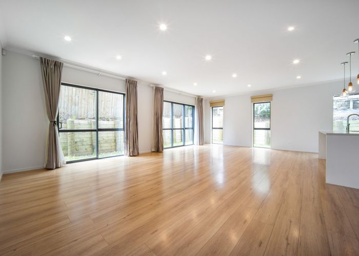  at 19 Eric Gifford Drive, Ranui, Waitakere City, Auckland