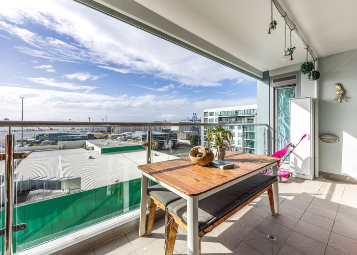  at 705/30 Beach Road, Auckland Central, Auckland
