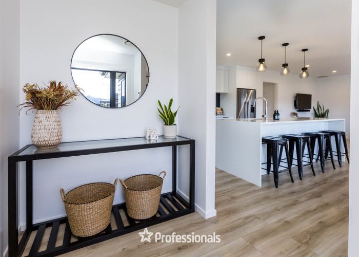  at 4 Kerrigan Crescent, Wallaceville, Upper Hutt, Wellington