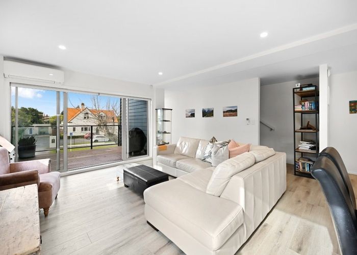  at 1/14 Hammond Street, Hamilton City Central, Hamilton, Waikato