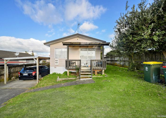  at 2/78 Palmers Road, Clendon Park, Auckland
