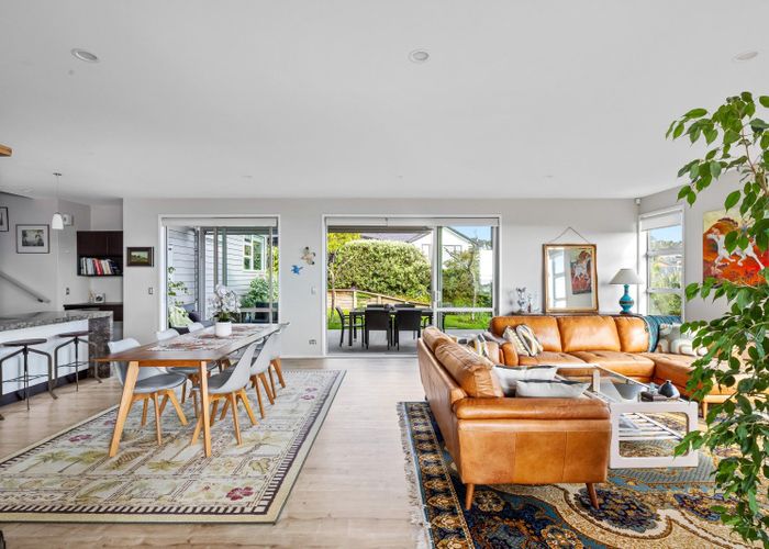  at 4 Manhattan Rise, Orewa, Rodney, Auckland