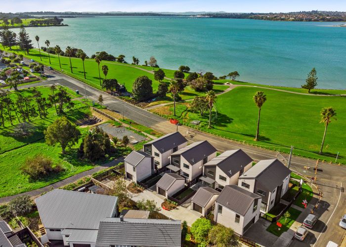  at 117 Riverside Avenue, Panmure, Auckland
