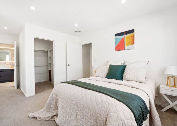  at 16 Glann Lane, Flat Bush, Manukau City, Auckland