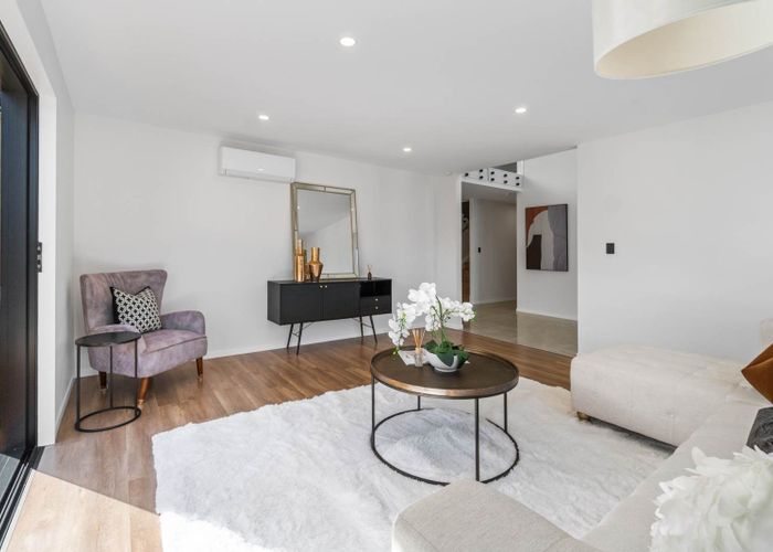  at 18A Glenveagh Drive, Mount Roskill, Auckland City, Auckland
